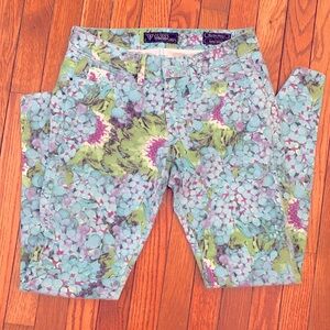 Guess jeans . Size 28